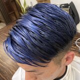 サファイアブルー